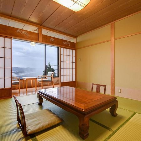 Unkai Hotel Tōkamachi Exterior foto