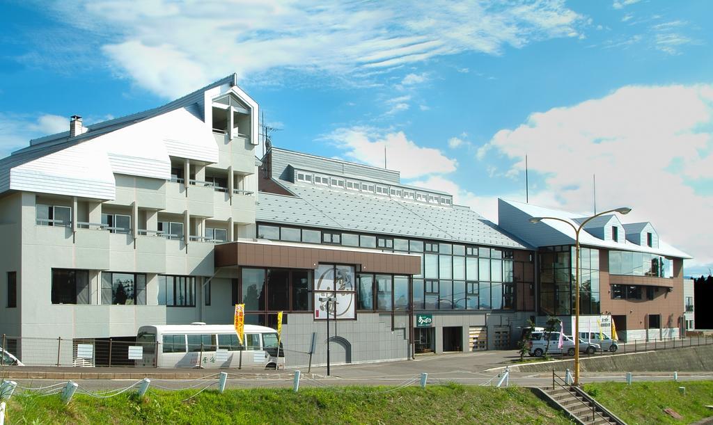 Unkai Hotel Tōkamachi Exterior foto